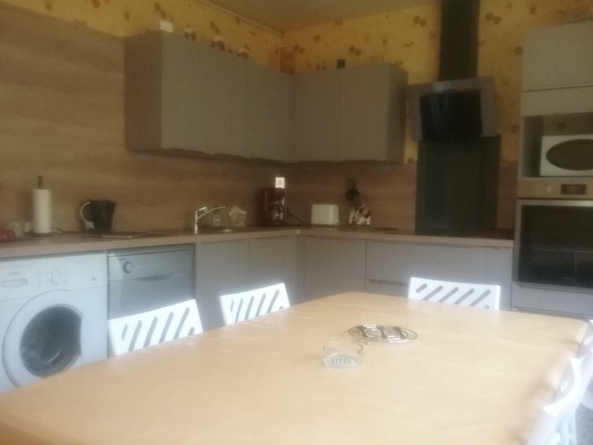 Gite A La Ferme Villeroy  Exteriör bild